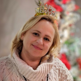 My name is Yuliia R from LocalMaid, and I look forward to helping clean your home.